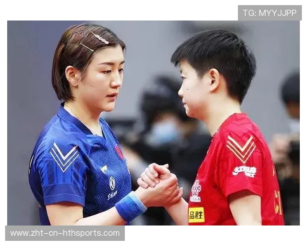 陈梦被拍到疑似手腕伤情？粉丝担忧